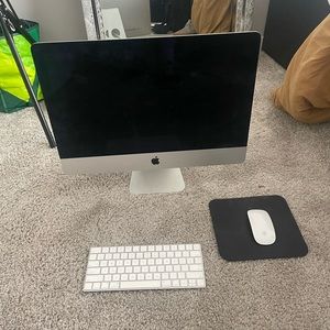 Late 2015 Apple Mac Computer, Apple Bluetooth Mouse, Apple Bluetooth keyboard